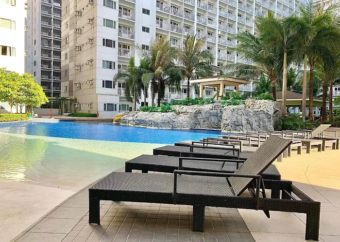 Pasay Staycation Near At Mall Of And Airport Located At Shore Residences * Manila