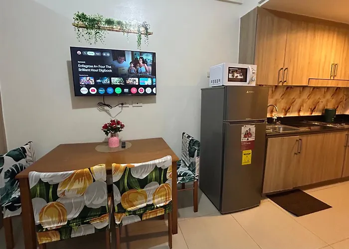 Pasay Staycation Near At Mall Of And Airport Located At Shore Residences * Manila